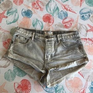 One x one teaspoon grey shorts
